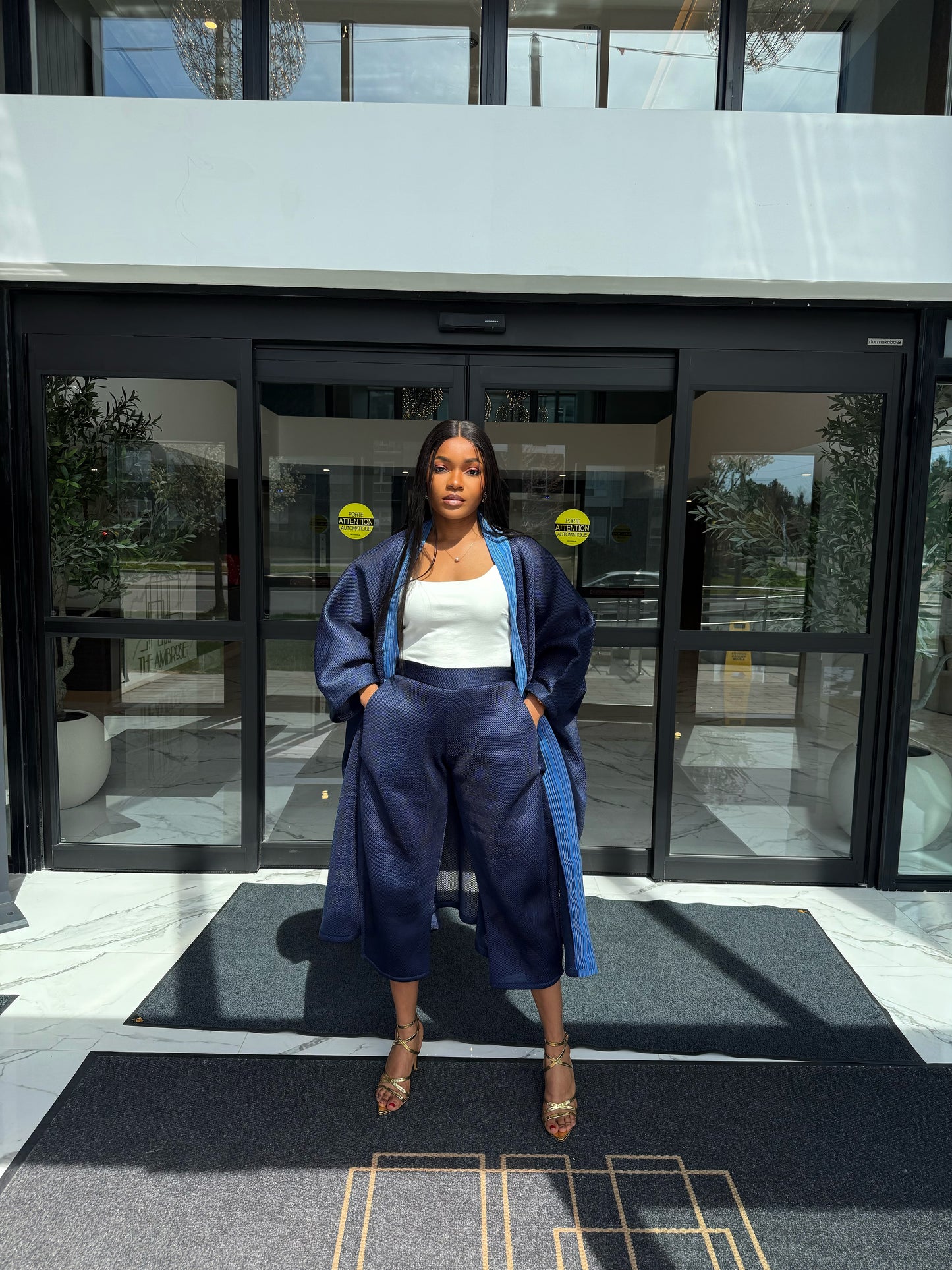 Mocha Drape Set (Blue)