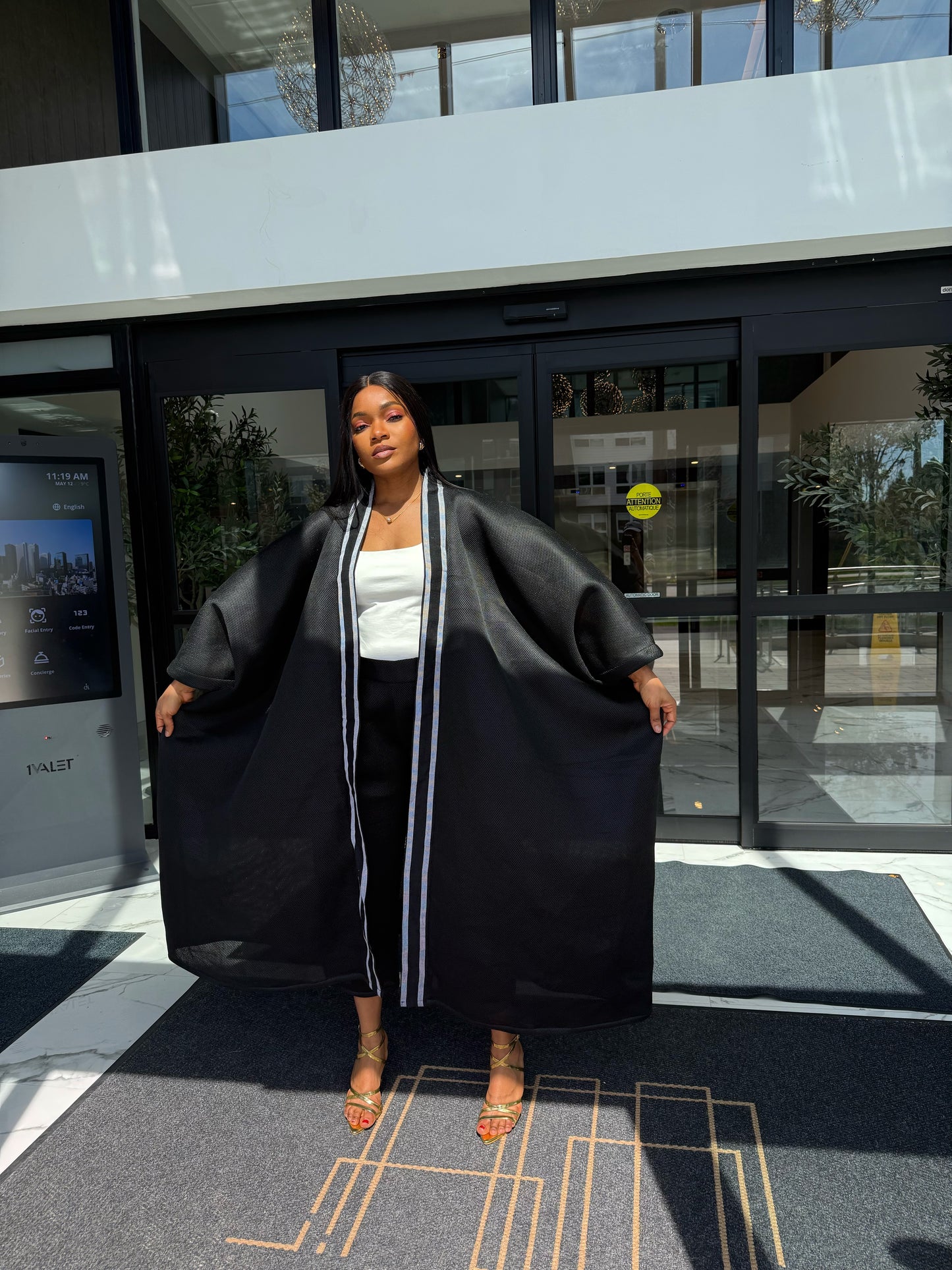 Mocha Drape Set (Black)